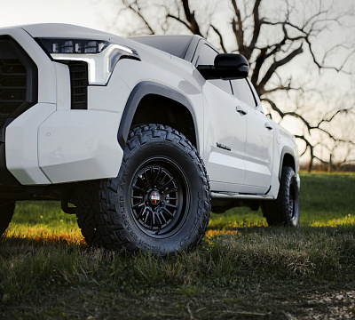 Фото дисков Black Rhino TALEO на Toyota Tundra III