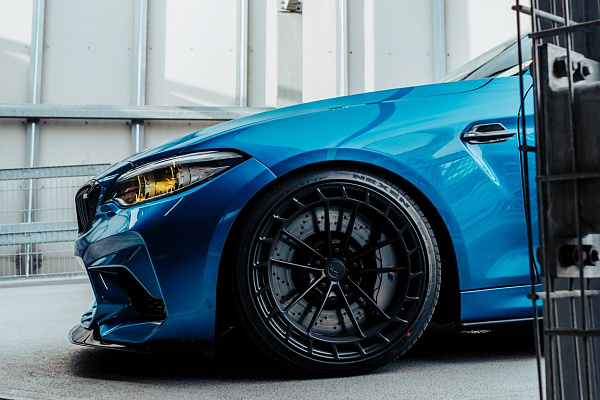 Фото дисков Bola FP3 Черный сатин на BMW 2/M2 (F22/F87)