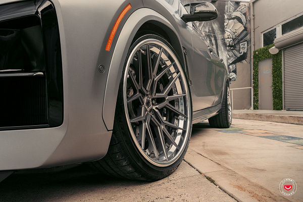 Фото дисков Vossen M-X3 (3-Piece) Сатиновый графит на BMW X6/X6 M (G06/F96)