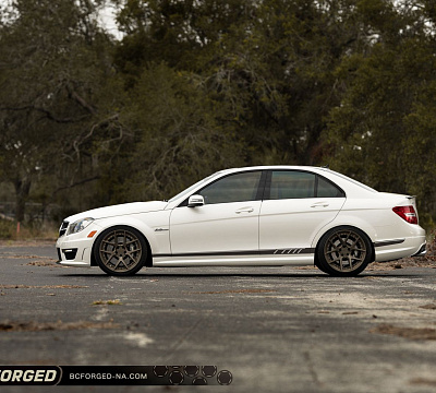 Фото дисков BC Forged HCS02 на Mercedes-Benz C-Class (W204)