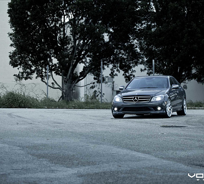 Фото дисков Vossen CV2 на Mercedes-Benz C-Class (W204)