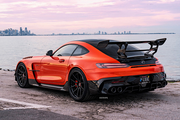 Фото дисков Strasse Wheels SV5 Deep Concave FS Черный сатин на Mercedes-Benz AMG GT I