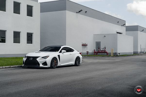 Lexus RCF