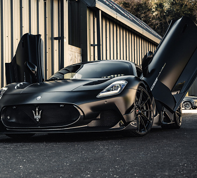 Фото дисков Vossen VPS-1 на Maserati MC20