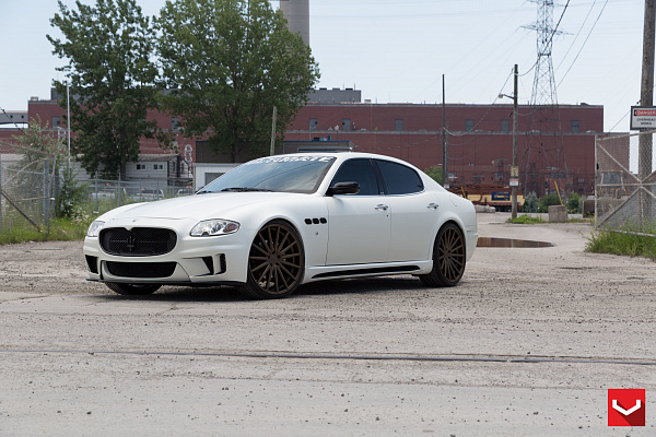 Фото дисков Vossen VFS-2 Сатиновая бронза на Maserati Quattroporte V