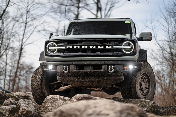 Фото дисков Black Rhino ARMORY Черный матовый на Ford Bronco