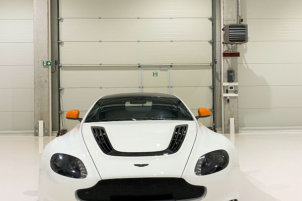 Фото дисков Anrky AN13 Черный матовый на Aston Martin Vantage 3