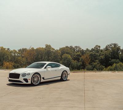 Фото дисков Vossen VPS-4 (3-Piece) на Bentley Continental GT III