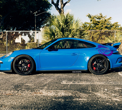 Фото дисков Strasse Wheels SV2 Deep Concave Monoblock на Porsche 911 VII