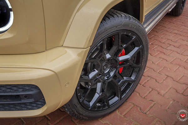 Фото дисков Vossen UV-4 Черный глянец на Mercedes-Benz G-Class III