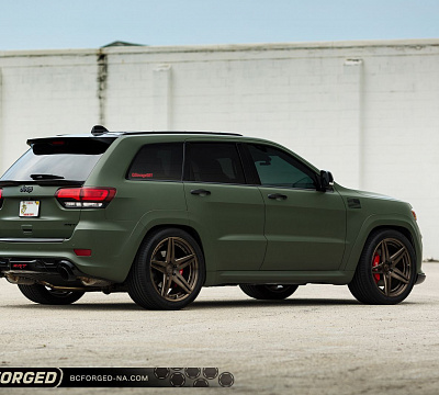 Фото дисков BC Forged HC052 на Jeep Grand Cherokee IV