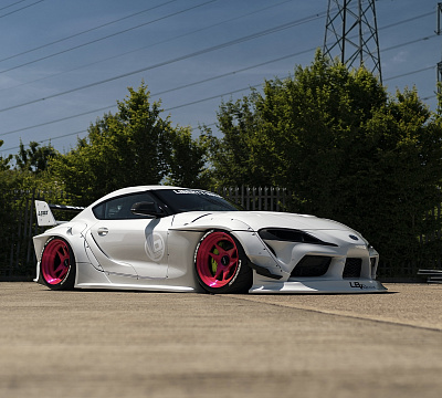 Фото дисков Rotiform USF на Toyota Supra A90