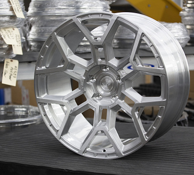 Vossen UV-4