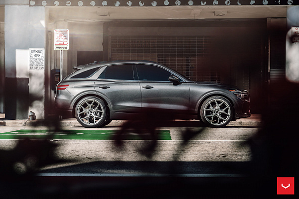 Фото дисков Vossen HF-5 Серебро на Genesis GV70
