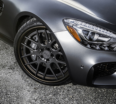 Фото дисков Strasse Wheels SM7 Deep Concave FS на Mercedes-Benz AMG GT I