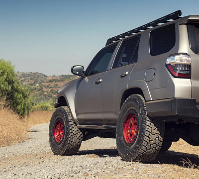 Фото дисков Black Rhino RENO на Toyota 4Runner V