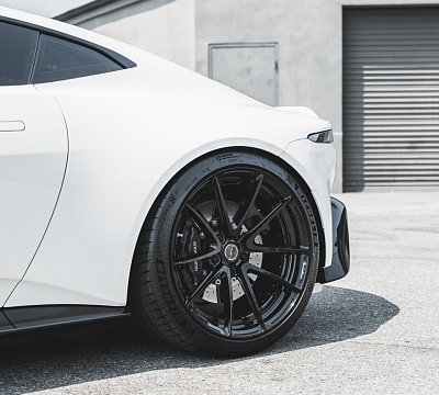Фото дисков Brixton Forged WR3.2 на Aston Martin Vantage 4