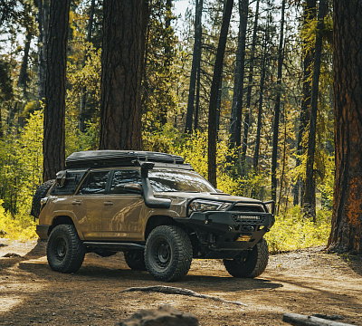 Фото дисков Black Rhino AXLE на Toyota 4Runner V