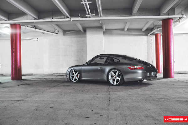 Фото дисков Vossen CV3 Серебро на Porsche 911 VI
