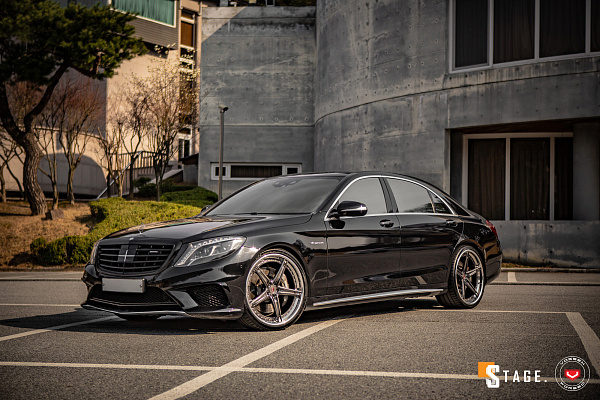 Фото дисков Vossen S17-03 (3-Piece) Глянцевый темный лак на Mercedes-Benz S-Class (W222, C217)