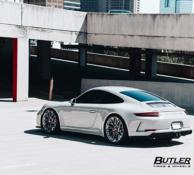 Фото дисков HRE P200 на Porsche 911 VII