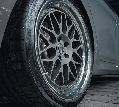 Фото дисков HRE 300 на BMW 5/M5 (G30/F90)
