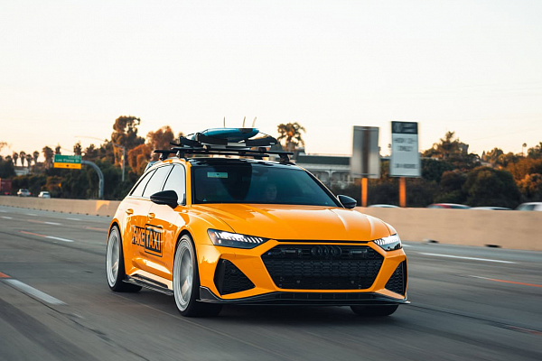 Фото дисков Brixton Forged TR05 AERO1 Белый глянец на Audi A/RS 6 (C8)
