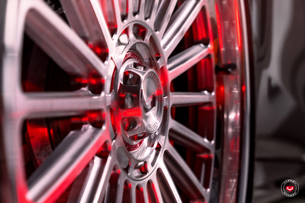 Фото дисков Vossen GEN-04 (3-piece) Глянцевый лак на Mercedes-Benz S-Class (W223)