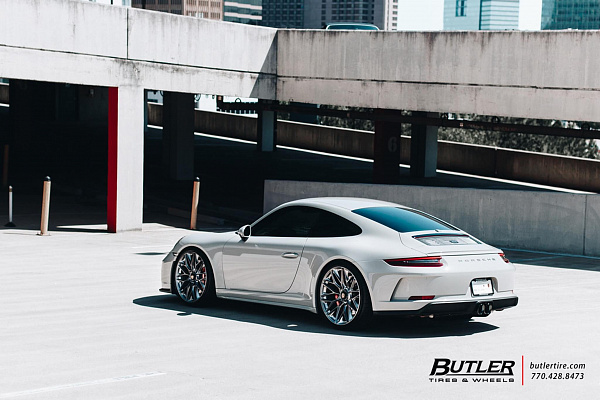 Porsche 991.2 GT3 Touring