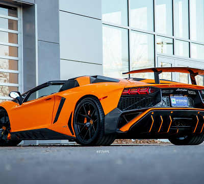 Фото дисков Strasse Wheels SM5R Deep Concave Monoblock на Lamborghini Aventador