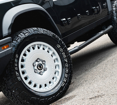 Kahn Huntsman Armoured 5 Ton RS