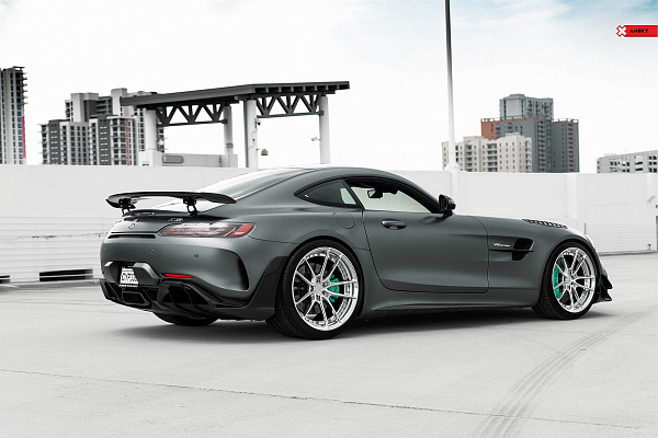 Фото дисков Anrky AN24 Полированный лак на Mercedes-Benz AMG GT I