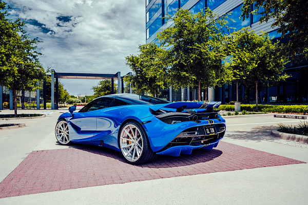 Фото дисков Strasse Wheels SV10 Deep Concave Duoblock Глянцевый лак на McLaren 720S