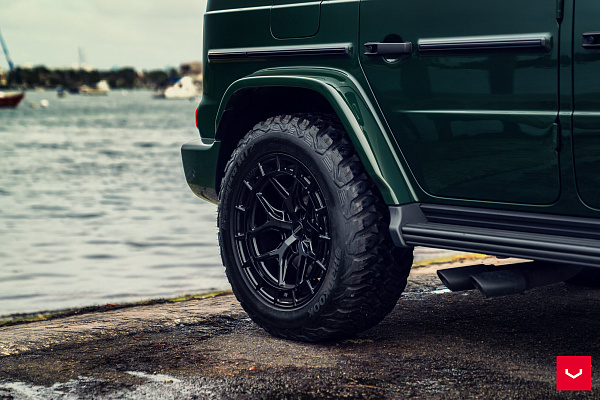 Фото дисков Vossen HFX-1 (5-Lug) Черный глянец на Mercedes-Benz G-Class III