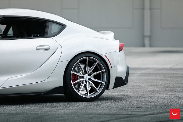 Фото дисков Vossen HF-3 Алмазная проточка на Toyota Supra A90