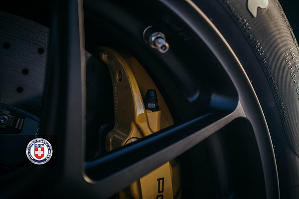 Фото дисков HRE R101 Черный сатин на Porsche 911 VII
