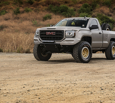 Фото дисков Black Rhino PRIMM на GMC Sierra III