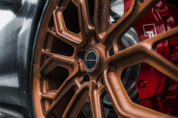 Фото дисков Brixton Forged PF10-RS Сатиновая темная медь на Audi E-tron GT
