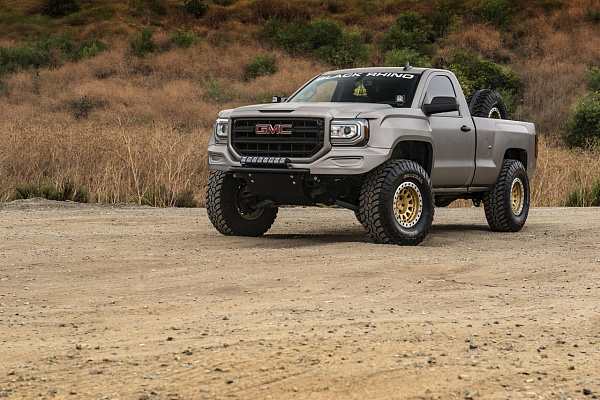 Фото дисков Black Rhino PRIMM  на GMC Sierra III