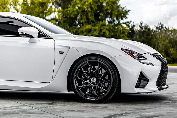 Фото дисков HRE FF10 Сатиновый графит на Lexus RC