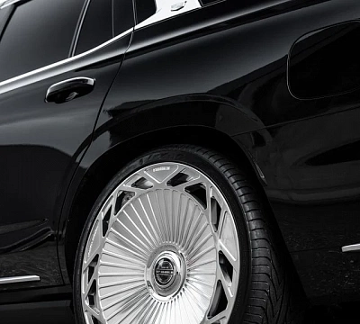 Фото дисков ST Wheels ST Luxury на Cadillac Escalade V