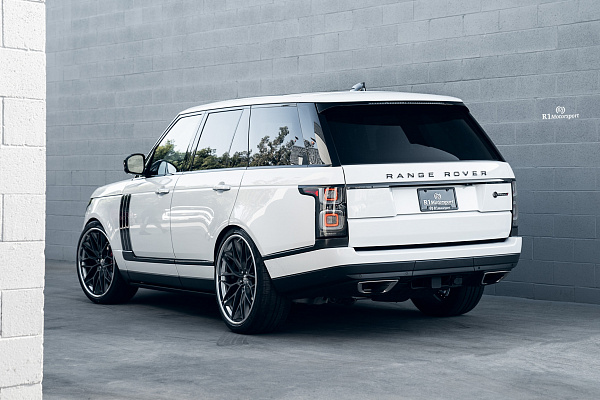 Фото дисков HRE S200H Сатиновый графит на Land Rover Range Rover IV
