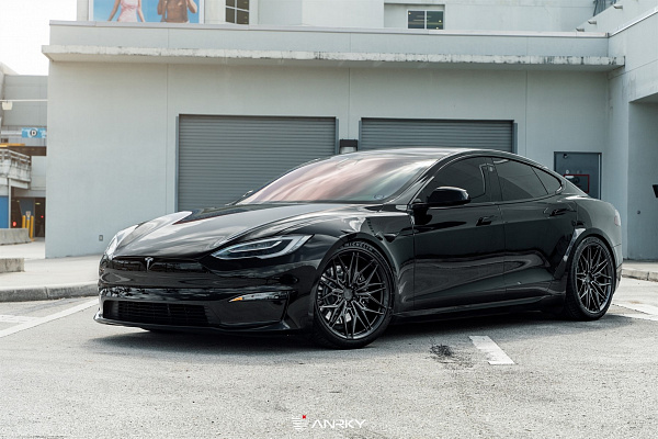 Фото дисков Anrky S1-X1 Черный сатин на Tesla Model S