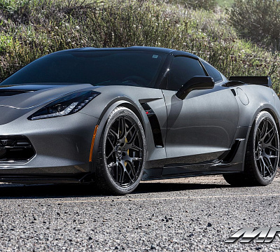 Фото дисков MRR FS01 на Chevrolet Corvette C7