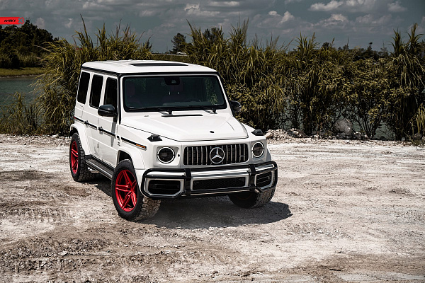 Фото дисков Anrky AN15 Красный сатин на Mercedes-Benz G-Class III