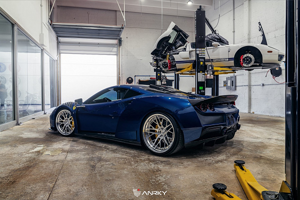 Фото дисков Anrky RS2 Полированный лак на Ferrari F8
