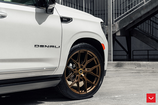 Фото дисков Vossen HF6-4 Сатиновая бронза на GMC Yukon V