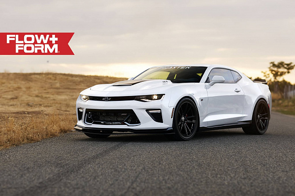 Фото дисков HRE FF04 Черный глянец на Chevrolet Camaro VI