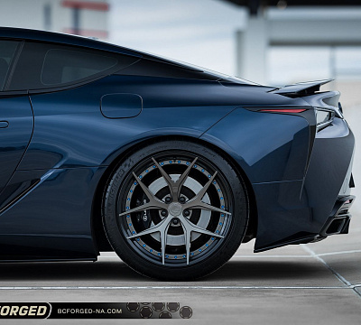Фото дисков BC Forged HCS21 на Lexus LC 500