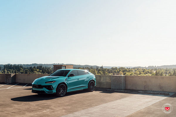 Фото дисков Vossen S21-08 Глянцевый тонированный лак на Lamborghini Urus